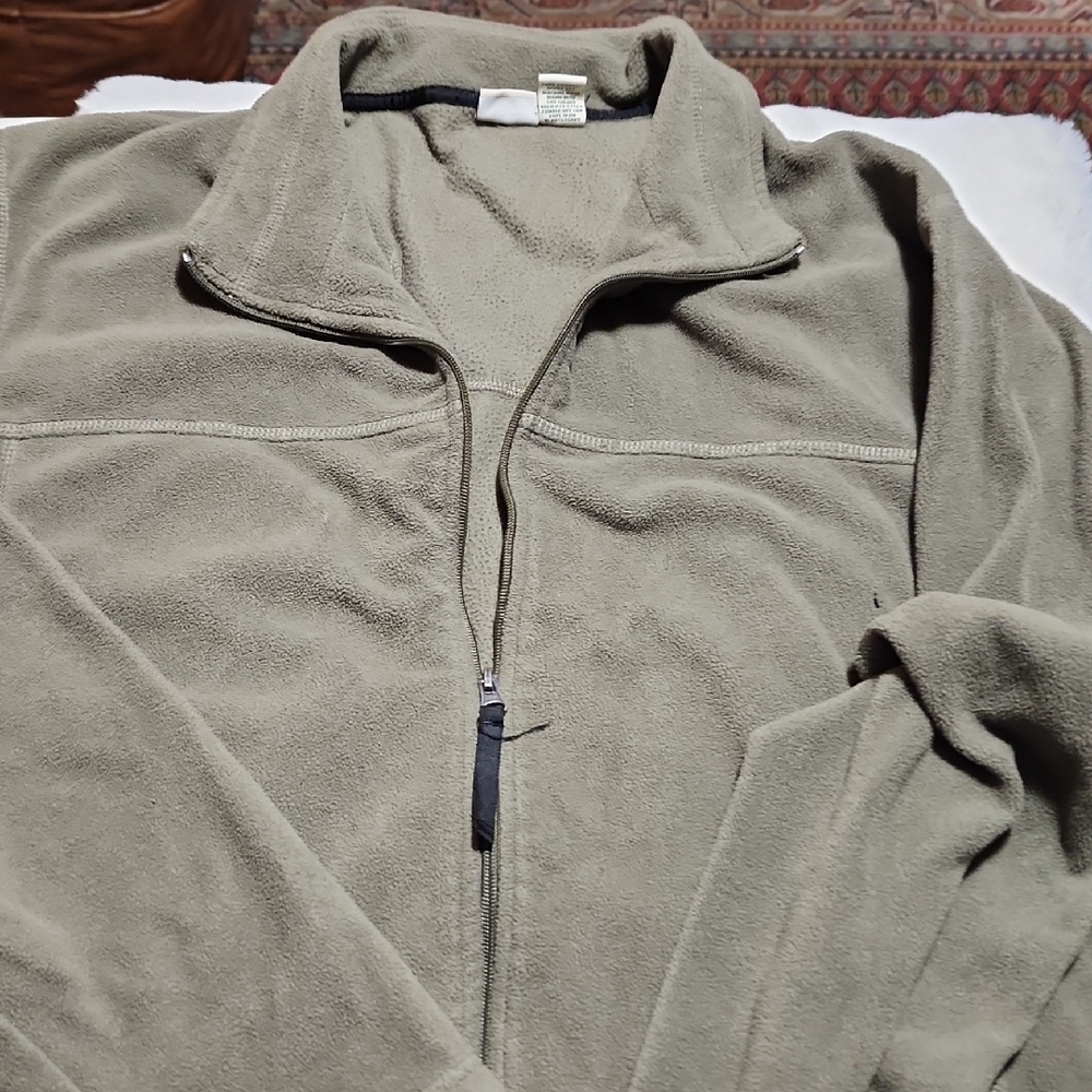 Falls Creek Men's Khaki Zip-Up Sweater.  Size - XXLT. SEE PHOTOS - 2 Small Holes